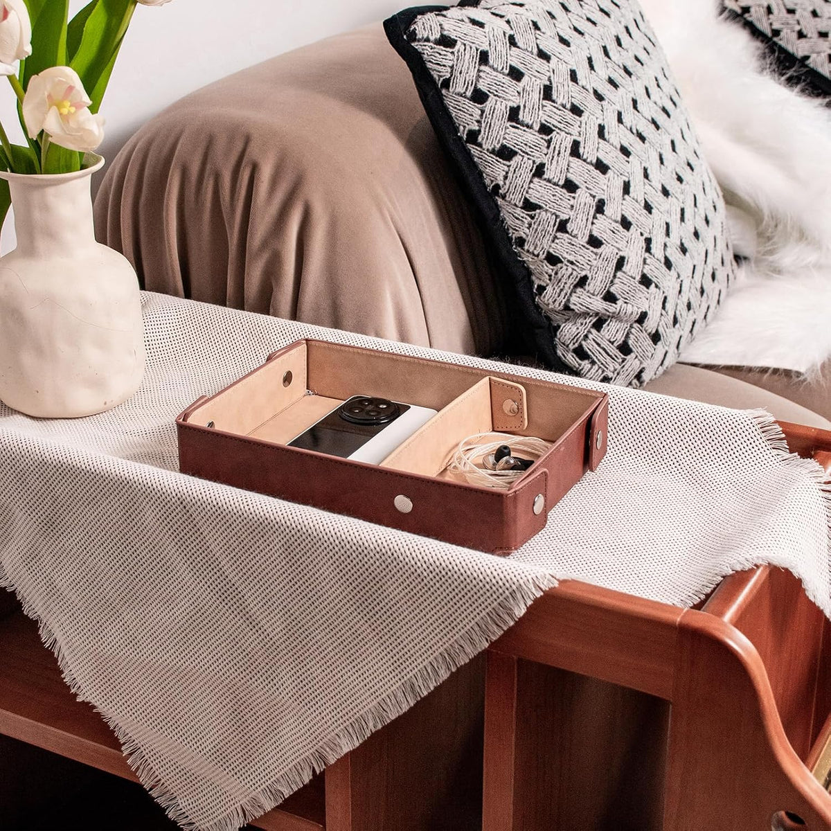 PU Leather Valet Tray Small NightStand Bedside Entry Table Trya with Partition for Phone Jewelry Glasses Keys and Coins Father's Day Birthday Gifts (Brown and Pink)