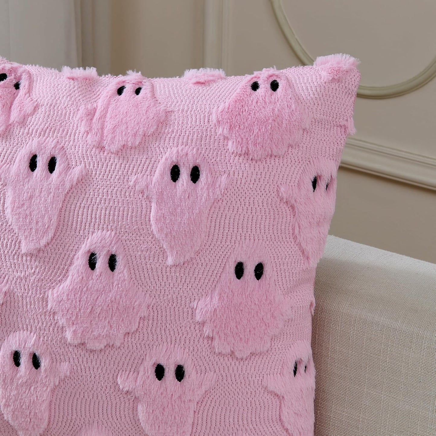 Halloween Decor Pillow Covers 18x18 inch Set of 2 Cute Ghost Throw Pillow Cases Soft Plush Faux Fur Couch Cushion Case for Chair Bed Sofa Bedroom Living Room Halloween Decorations Pink