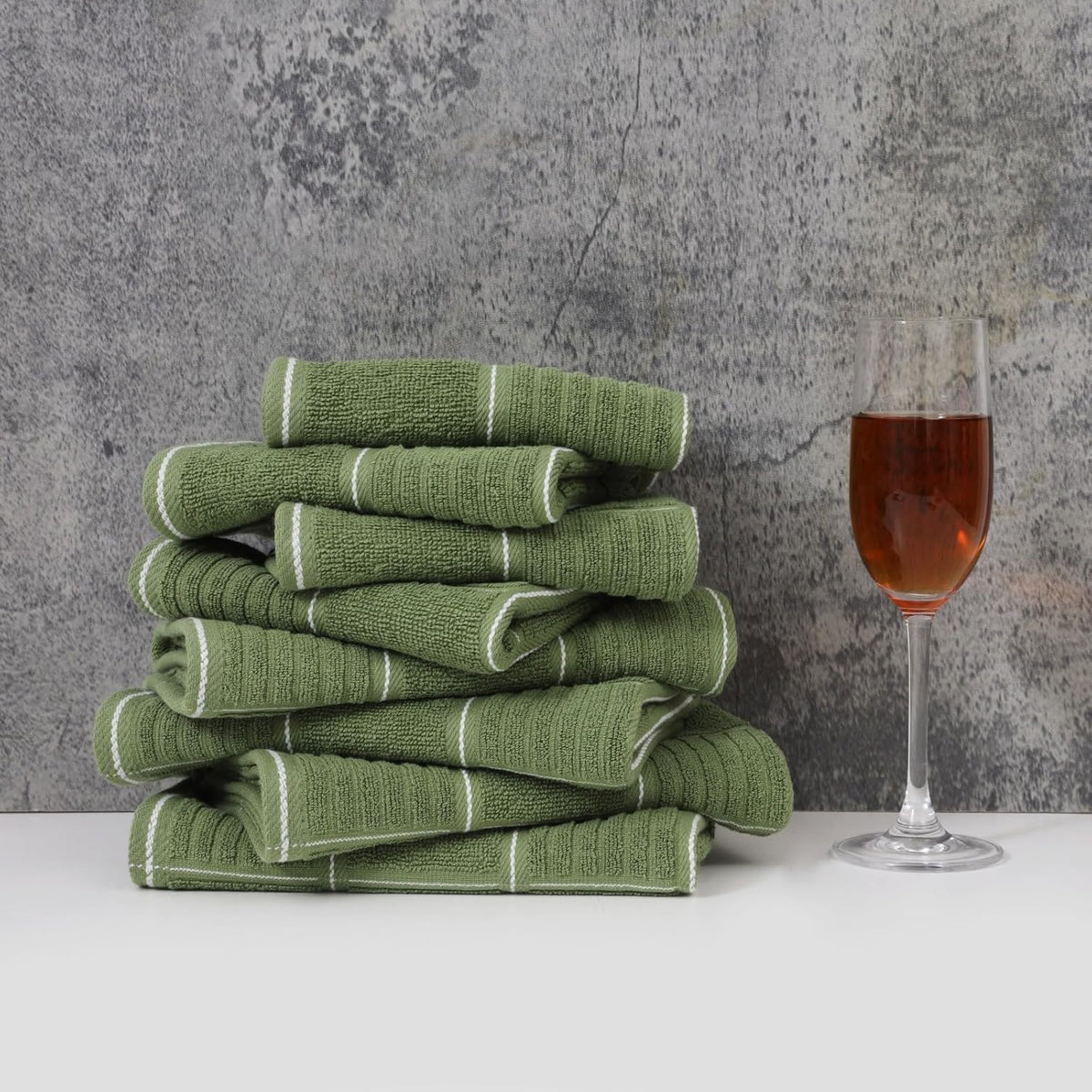 Kitchen Towels and Dishcloths Set, Four Kitchen Dish Towels 16x26 Inches, Four Absorbent Dish Cloths for Washing Dishes 12x12 Inches, Cleaning and Drying for Everyday Use Pack of 8 (Pink)