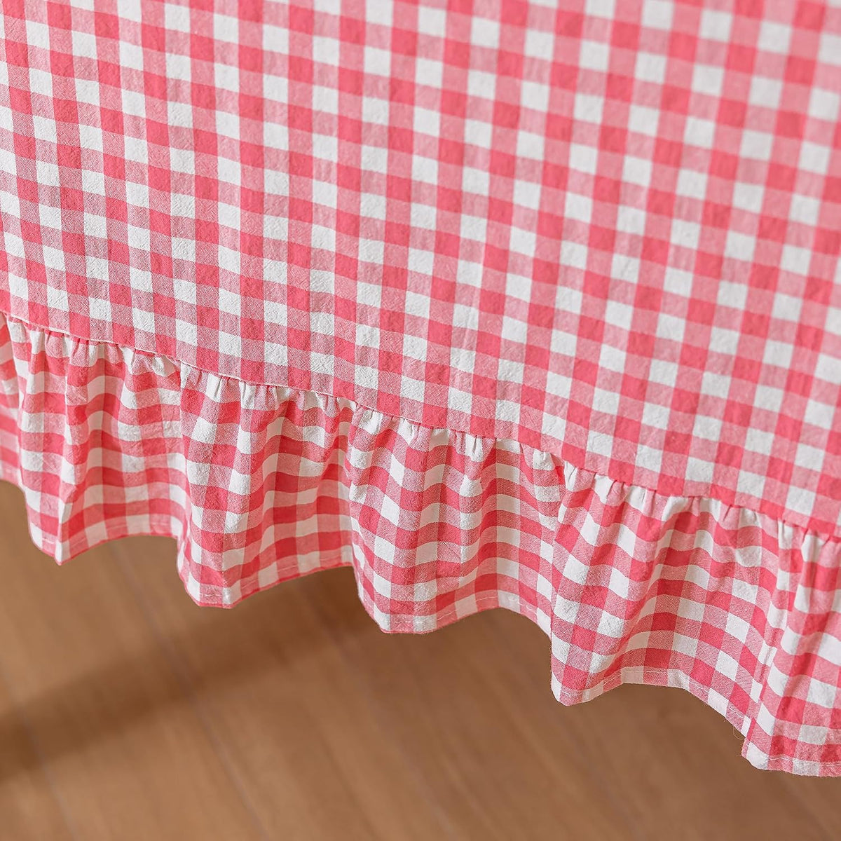 Checkered 100% Washed Cotton Tablecloth Ruffle Gingham Pink, Round 70"