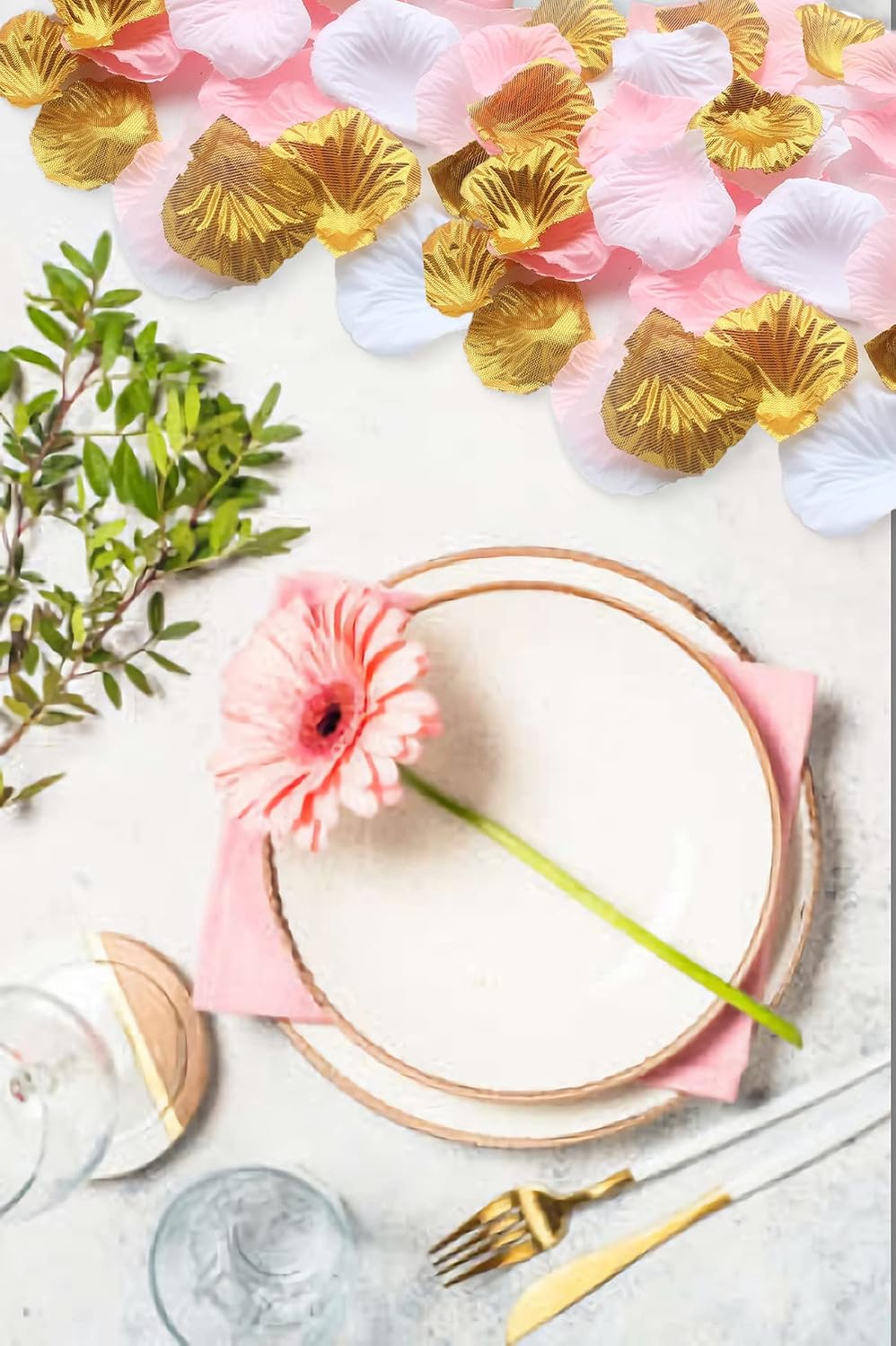 1200PCS Mixed Pink Gold White Artificial Rose Flower Petals