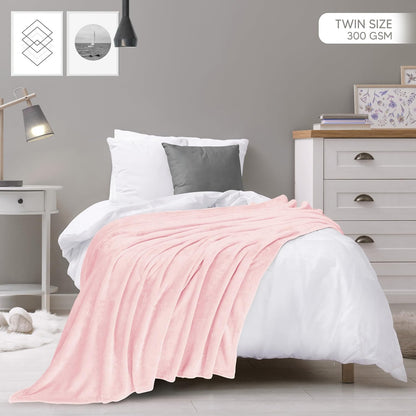 Fleece Blanket Twin Size Pink 300GSM Luxury Anti-Static Fuzzy Soft Microfiber Dorm Bed Blanket for Girls (60x80 Inch)