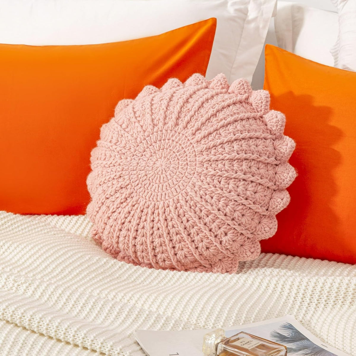 Knitted Throw Pillow Round Couch Pillow (Pink, 18inch)