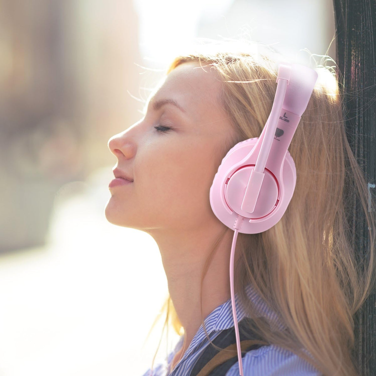 Kids Headphones for Online School, Children, Teens, Boys, Girls, 3.5mm Stereo Over-Ear Gaming Headphone with Microphone and Volume Control for PS4, PS5, New Xbox One（Pink）