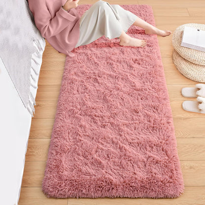 ISEAU Runner Rug for Bedroom, Dorm, College, Apartment, 2x6 Feet Shag Area Rug with Upgrade Non Slip, Fluffy Carpet Runner for Hallway, Fuzzy Soft Living Room Rugs for Girls Bedroom Decor, Blush