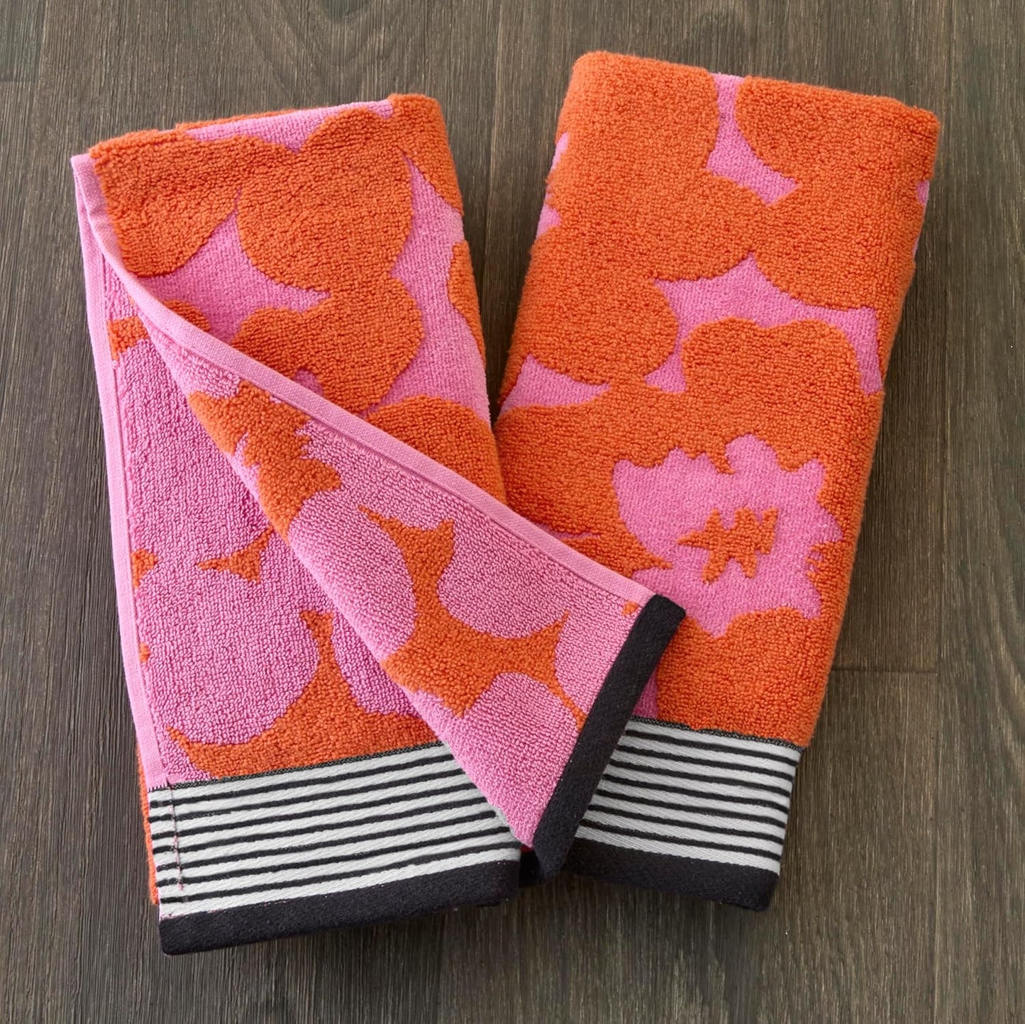 SKL Home Floral Grande 100% Cotton Premium 2-Piece Hand Towel Set, Reversible Jacquard, 550 GSM, Soft, Absorbent & Decorative for Bath/Kitchen/Bar & Gift, Pink