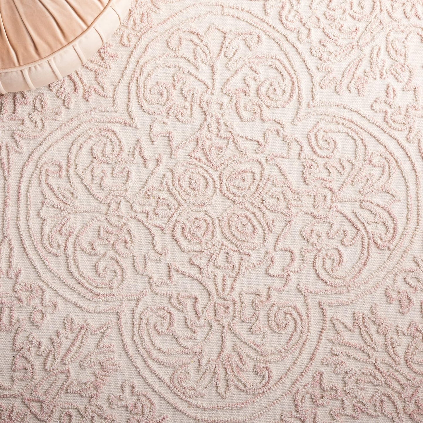 SAFAVIEH Trace Collection Area Rug - 5' x 8', Ivory & Pink, Handmade Wool, Ideal for High Traffic Areas in Living Room, Bedroom (TRC101U)