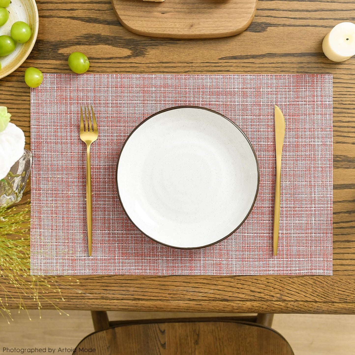 Artoid Mode Pink Vinyl Placemats Set of 4, Washable Heat Resistant Non-Slip Plastic PVC Place Mats for Farmhouse Holiday Party Dining Decor