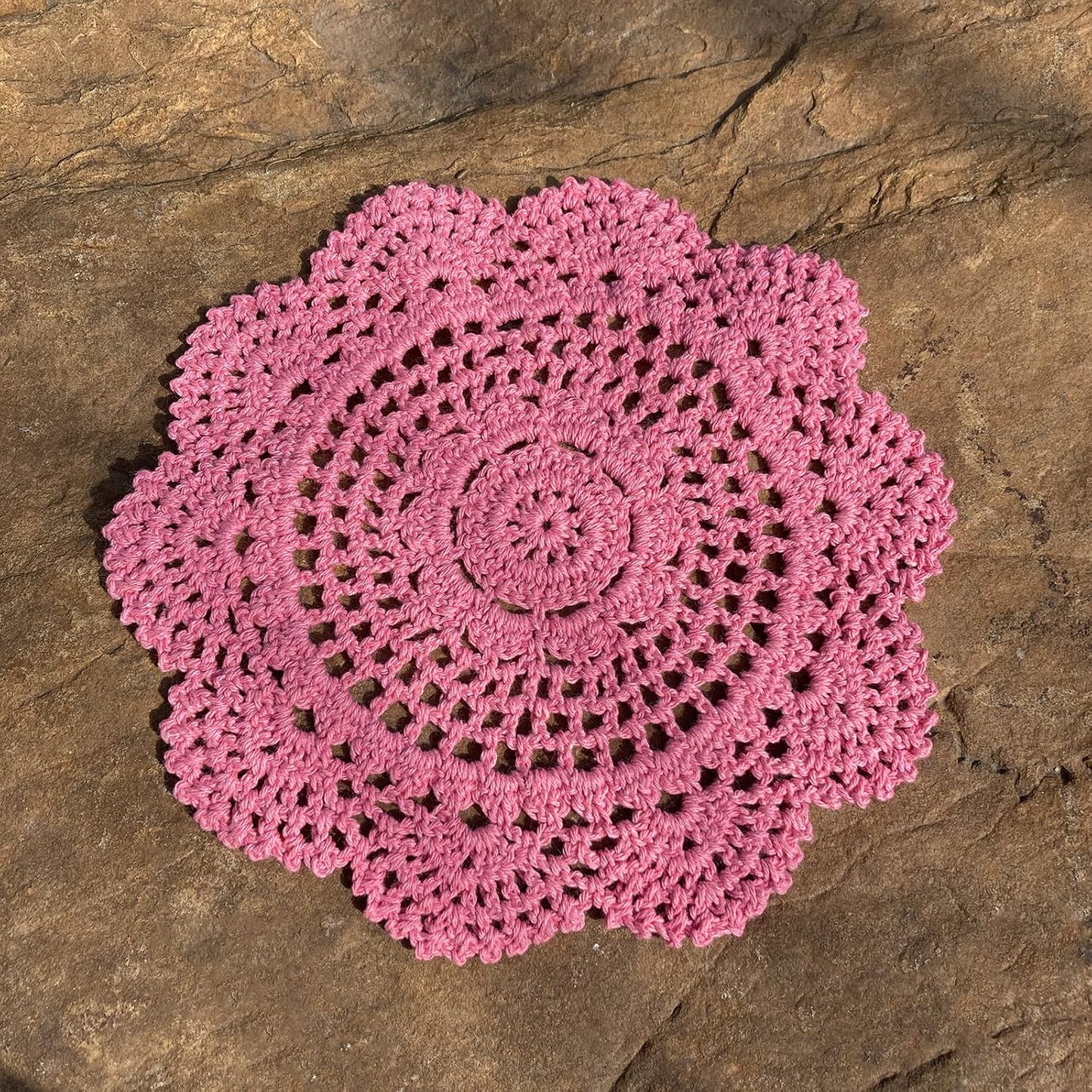 Hsvanyr Round Crochet Lace Doily Floral Design Fabric Coasters Doilies Value Pack, 4pcs/Set Pink Lace Doilies