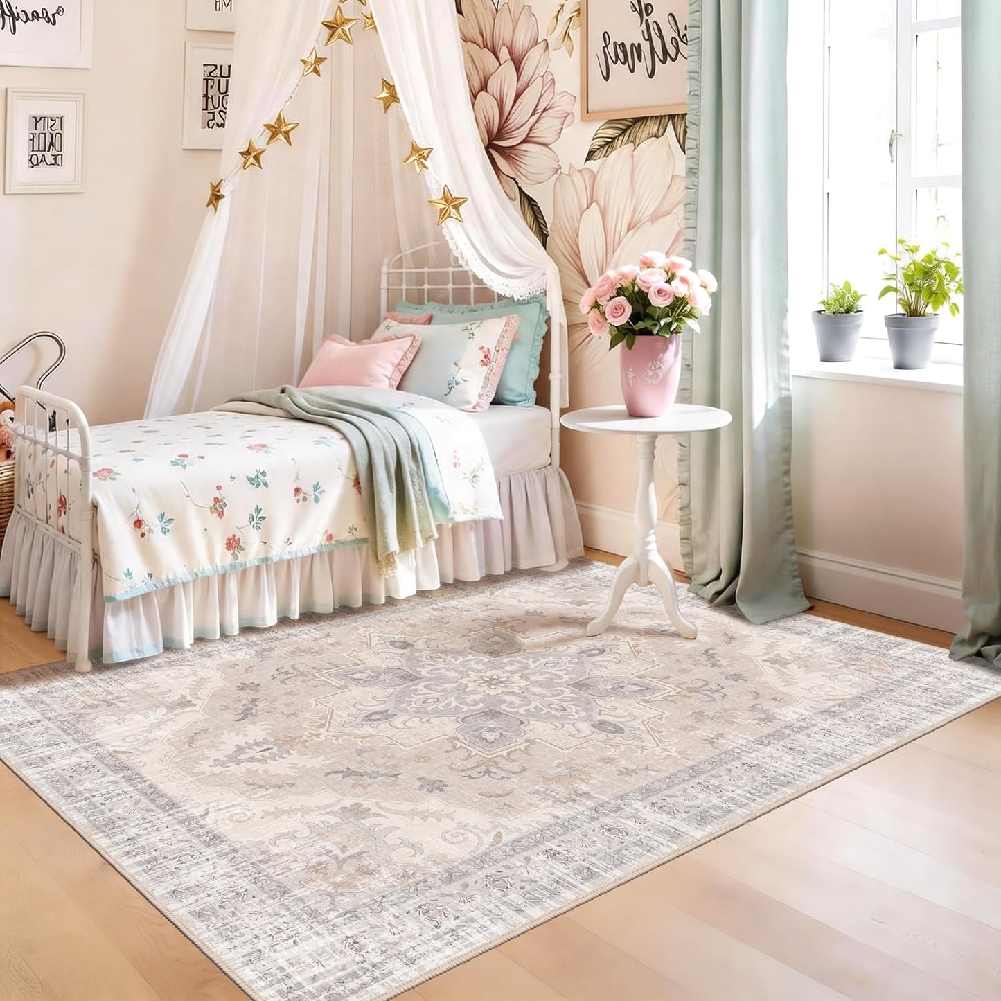 4x6 Bedroom Rug, Soft Non-Slip Vintage Medallion Rug, Low-Pile Printed Indoor 4x6 Washable Area Rugs for Living Room, Bedroom Bedside -Light Blush/Cream