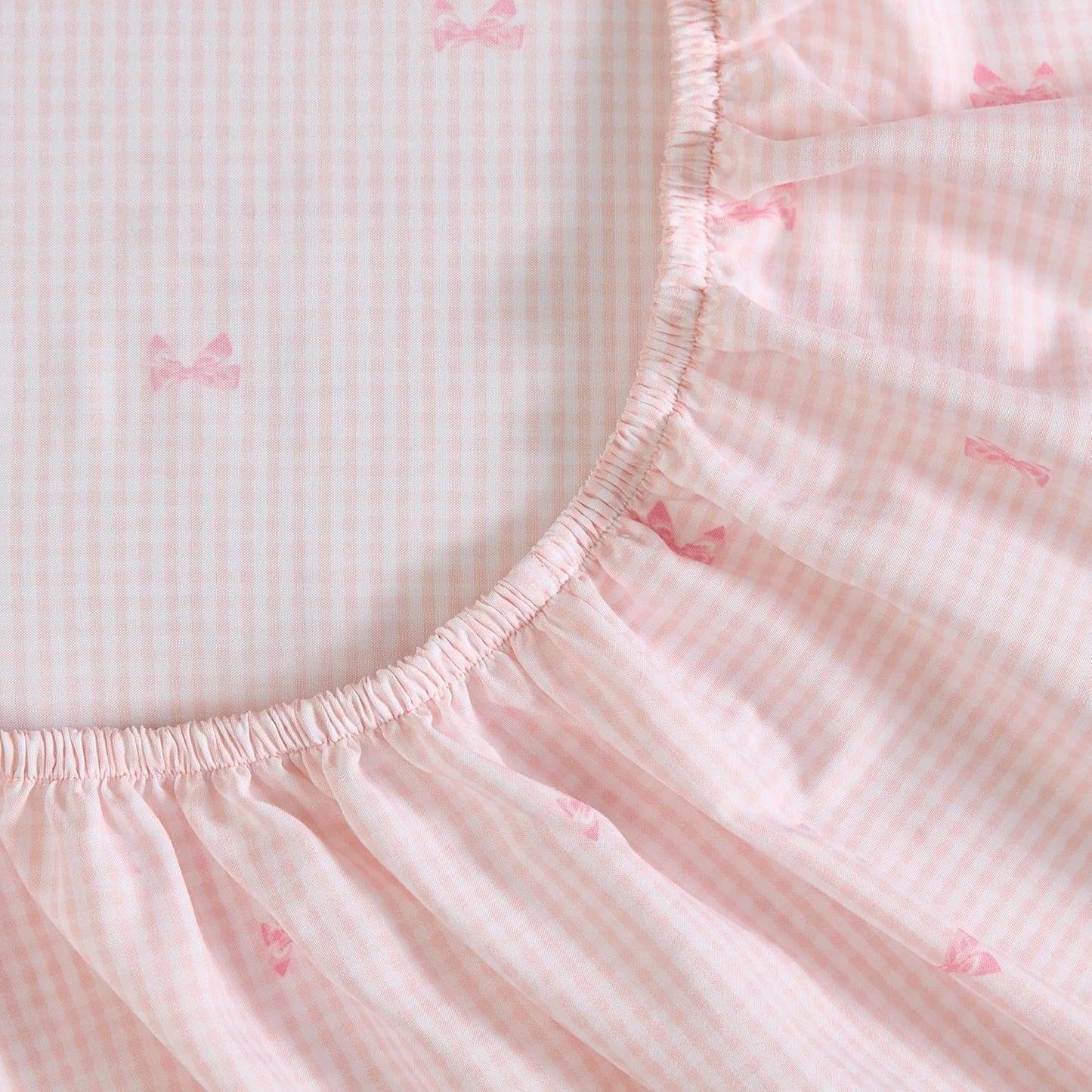 Laura Ashley Kids - Queen Sheet Set, Soft & Wrinkle-Resistant Toddler Bedding Set, Deep Pockets, Girl Bed Sheets with Matching Fitted Sheet & Pillowcases (Tiny Bows Pink)