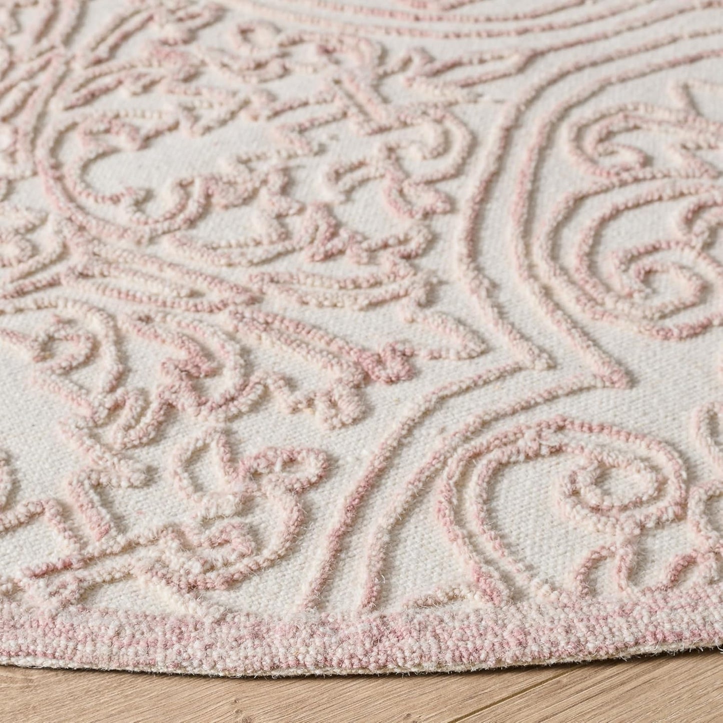 Martha Stewart x SAFAVIEH Accent Rug - 4' Round, Ivory & Pink, Handmade Wool, Ideal for Living Room, Foyer, Bedroom (MSR3511U-4R)