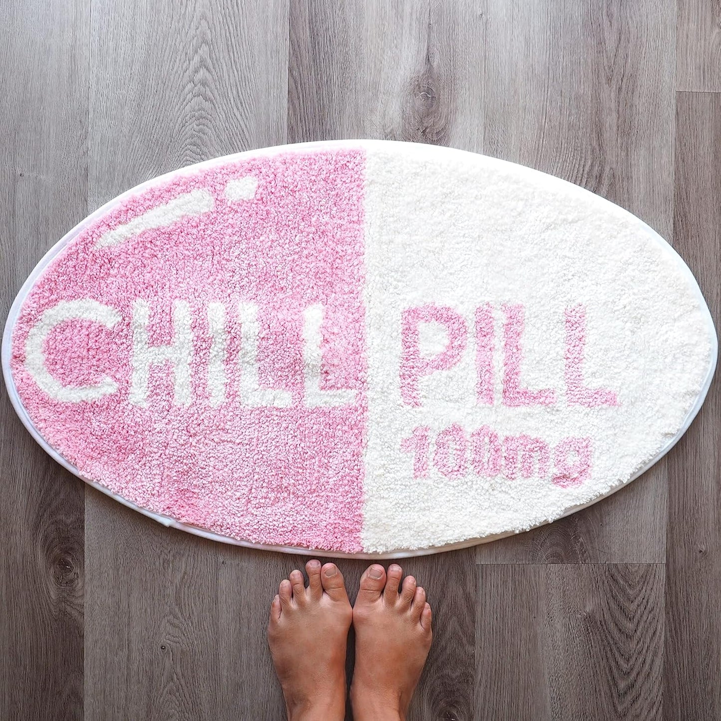 Evovee Pink Chill Pill Rug Funny Bath Mat Cute Bathroom Decor Shower Rugs Funky Bedroom Aesthetic Fun Round Preppy Cool Apartment College Washable Novelty Bathmat Peach Blush