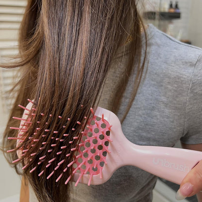 FHI Heat UNbrush Detangling Brush for Pain-Free Brushing on All Wet or Dry Hair Types — Durable DuoFlex Anti-Static Bristles, Lightweight Handle, Vented Hair Brush