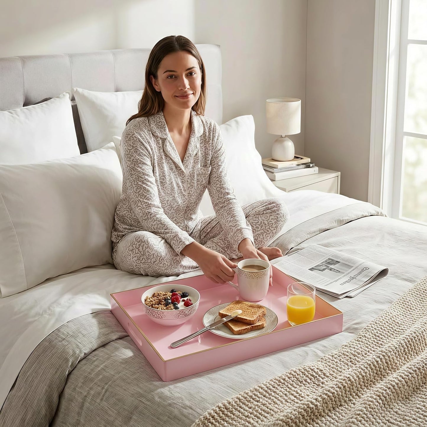 Set of 2 Pink Plastic Decorative Serving Trays with Gold Trim and Handles, 15.8"x11.8" and 13.8"x9.8" Large Rectangular Nesting Ottoman Trays for Coffee Table, Living Room, Kitchen, Bathroom Vanity