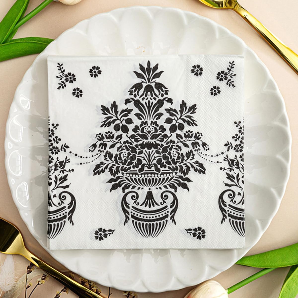 Bringsine 100 Baroque Flower Guest Napkins Pink 2 Ply Disposable Paper Pack Tropical Hand Napkin for Bathroom Hotel Gym Spa Party Wedding Bridal Baby Shower Decorative Towels
