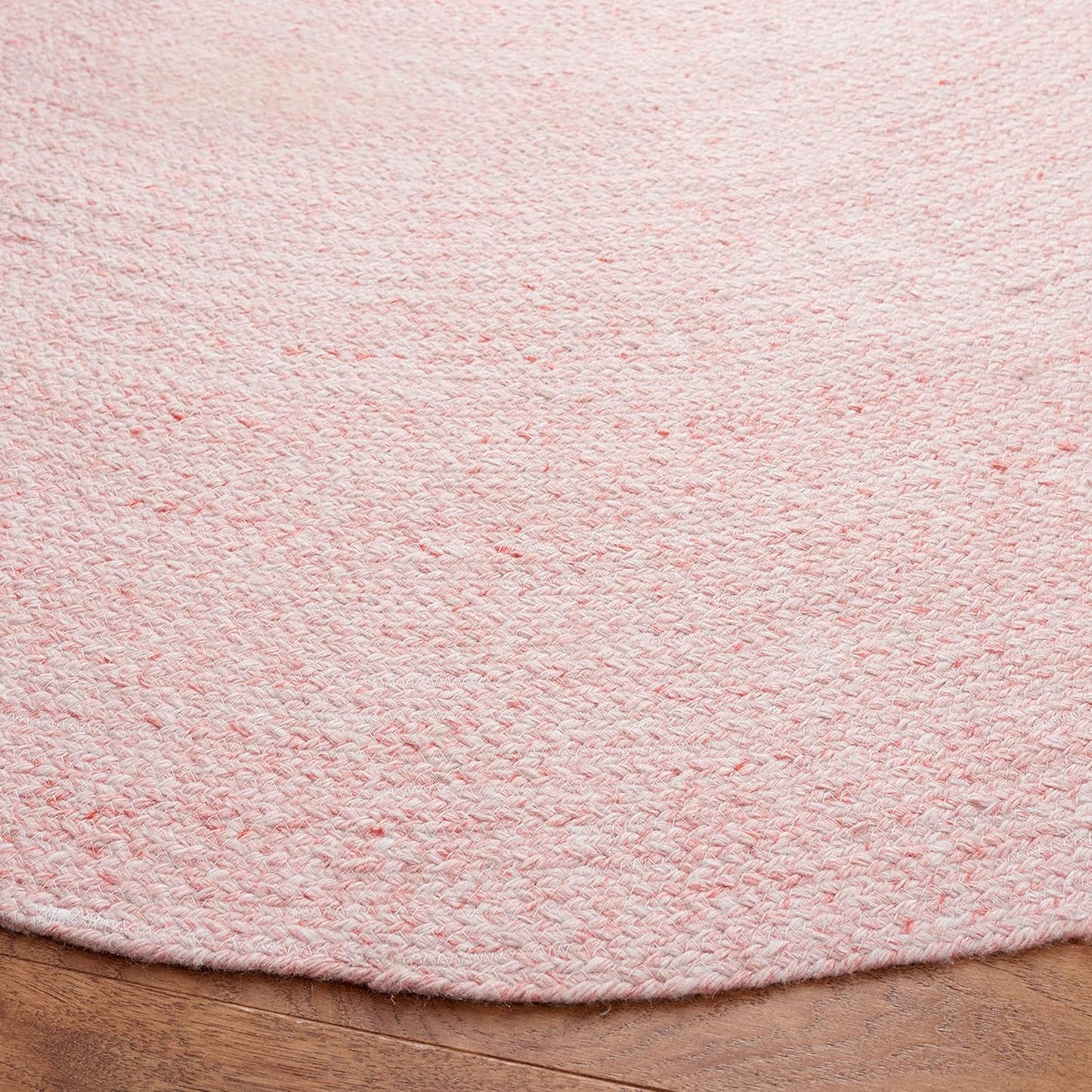 SAFAVIEH Cape Cod Collection Area Rug - 4' Round, Pink, Handmade Braided, Ideal for High Traffic Areas in Living Room, Bedroom (CAP224U)