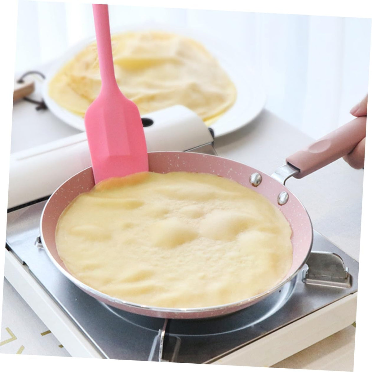 Aluminum Non-Stick Frying Pan 8-Inch Pink Pancake Omelette Pan Dual-Use Kitchen Gadget for Home and Restaurant Cooking