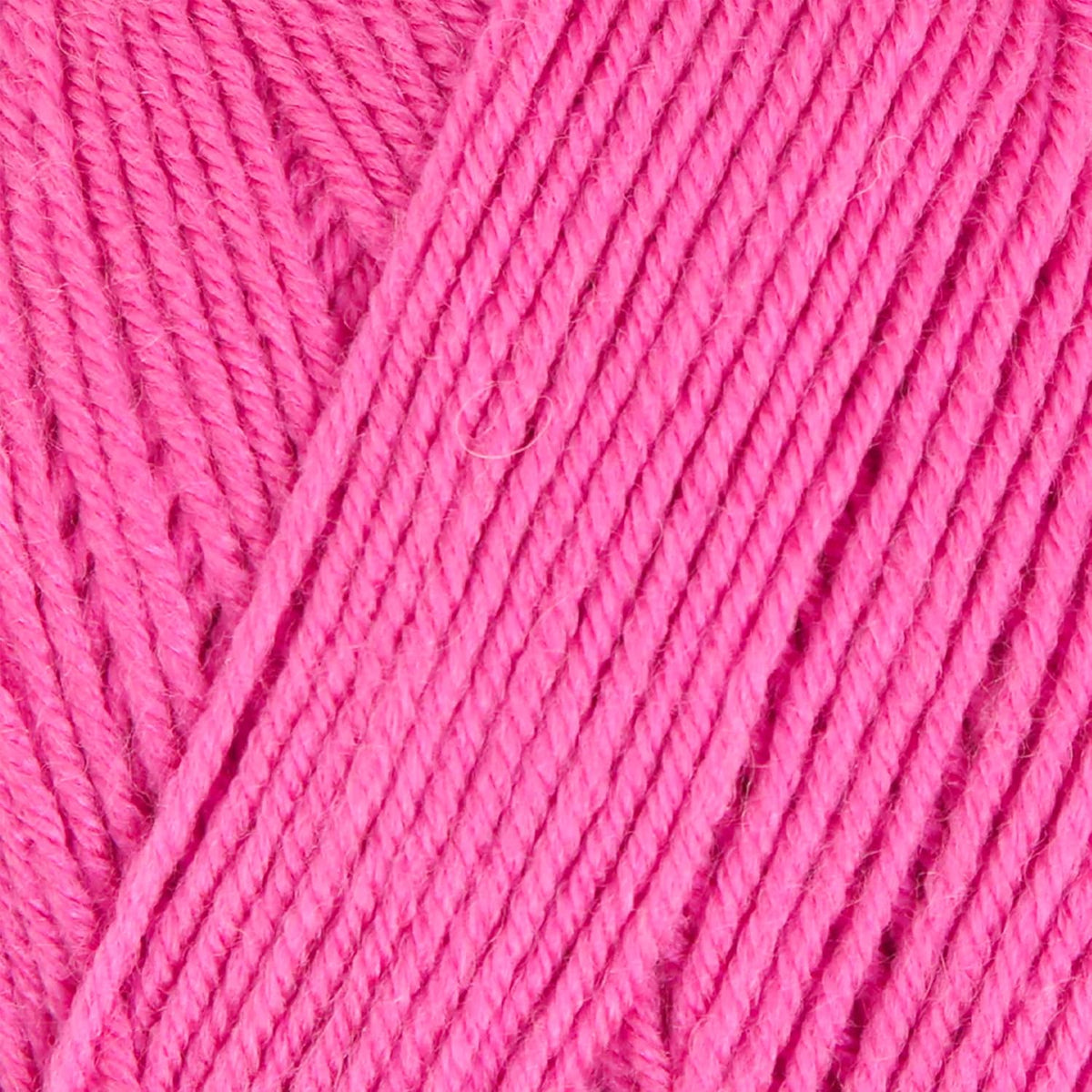 Star-DK Soft Yarn for Crocheting, DK Weight 3 Wool, Pink