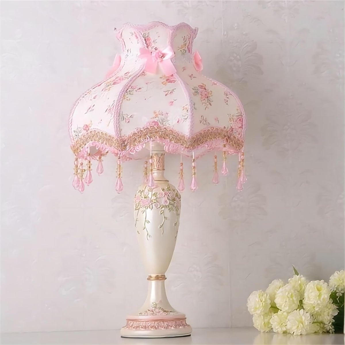 European-Style Garden lamp Creative Warm Pink lamp Bedroom Bedside nightlight
