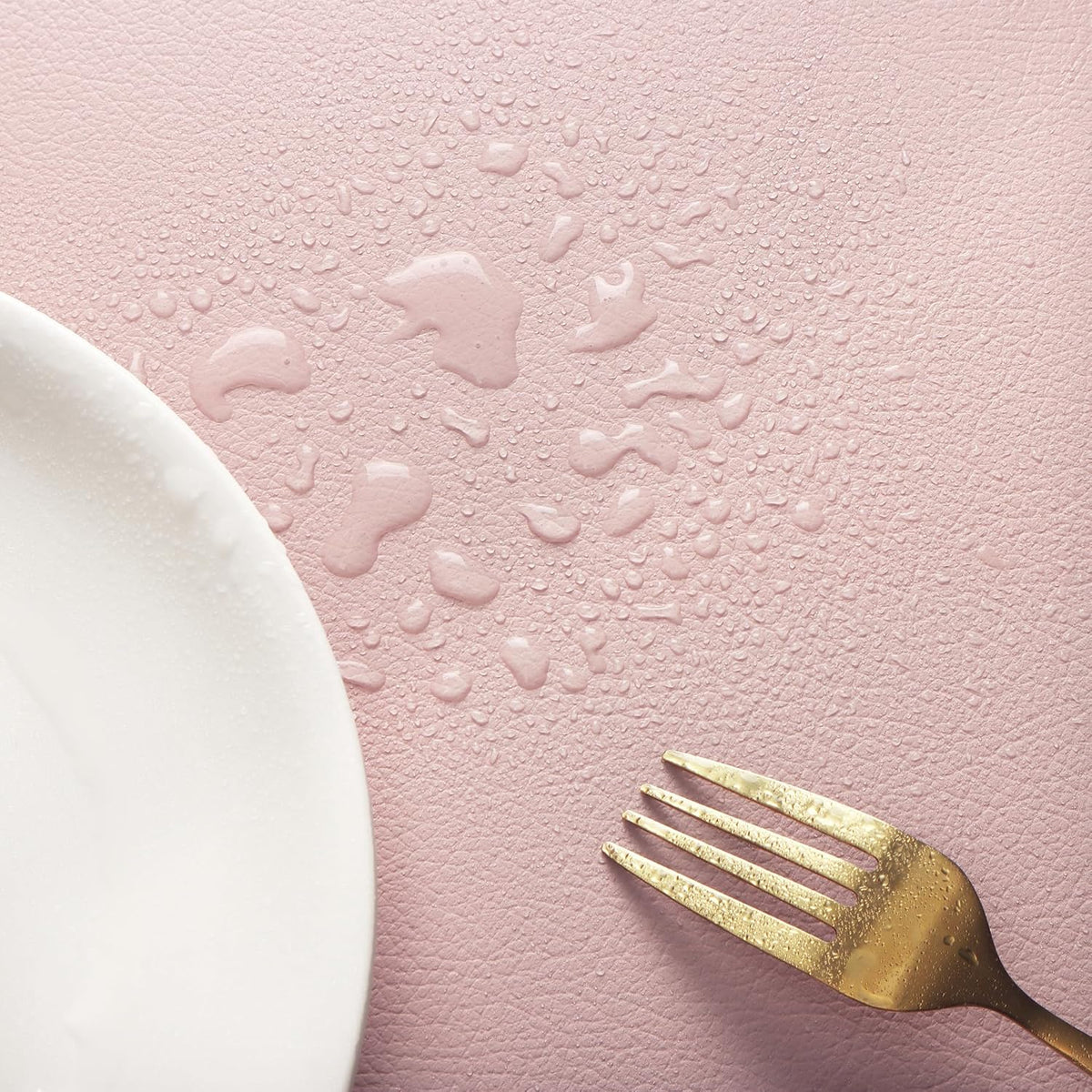 Faux Leather Placemats Pink and Grey Table Place Mats Set of 4 Waterproof Oilproof Heat Stain Resistant Washable Wipeable Placemat for Kitchen Dining Table Decoration Indoor Outdoor