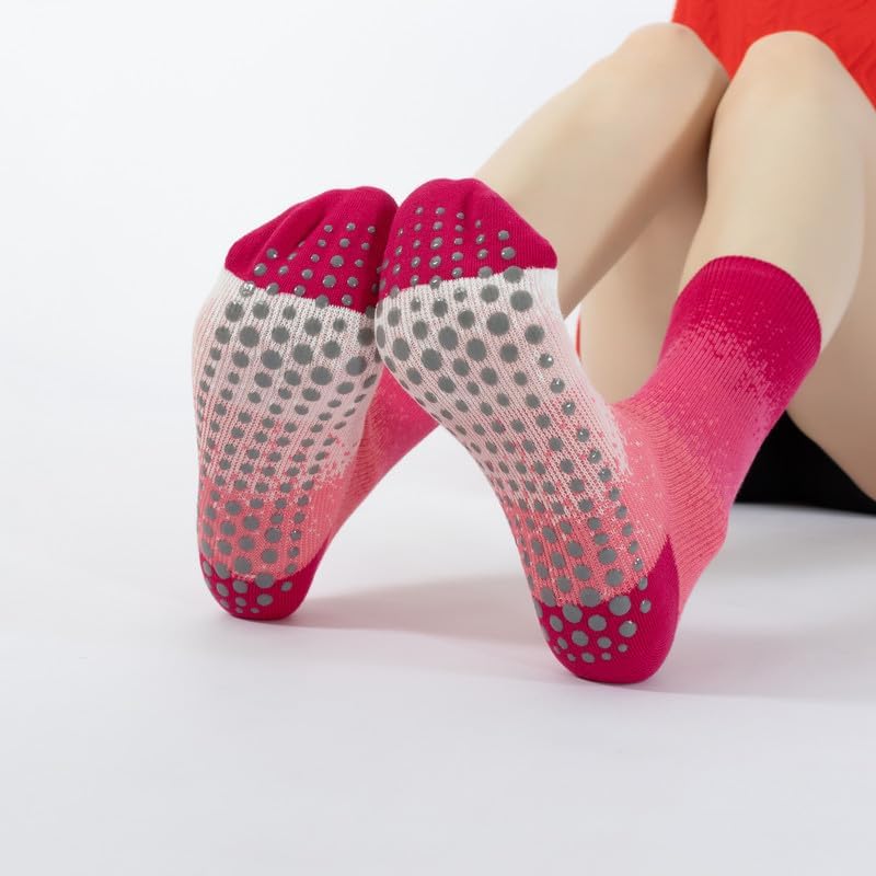 Yoga Pilates Socks with Grips for Women Non Slip Gradient Color-Blocked Cushioned Crew Socks for Barre Ballet Dance