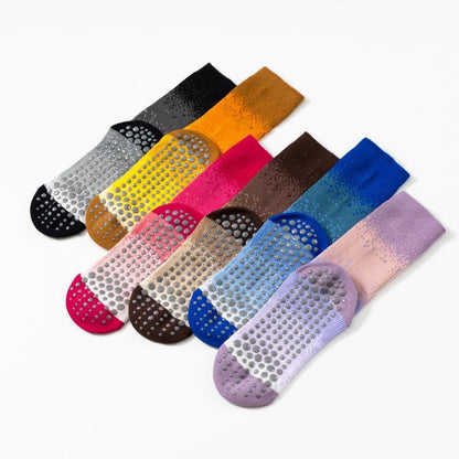 Yoga Pilates Socks with Grips for Women Non Slip Gradient Color-Blocked Cushioned Crew Socks for Barre Ballet Dance