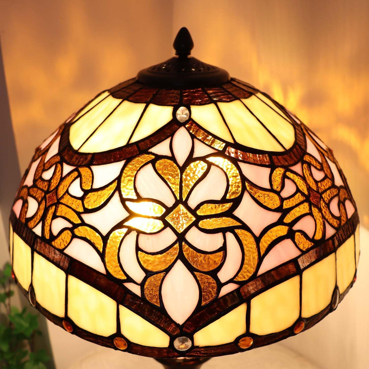 L10912 Baroque Tiffany Style Stained Glass Table Lamp Lighted Base for Living Room Bedside Home Decoration (Pink, 16-inch)