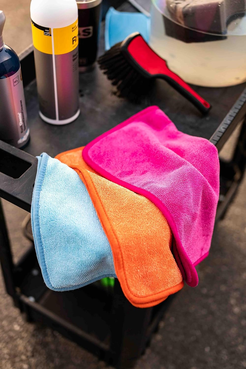 Premium FTW Microfiber Cleaning Towels for Glass, Windows, Mirrors, Polished Surfaces - Streak-Free, Scratchless, 16" x16”, Pink, 3-Pack