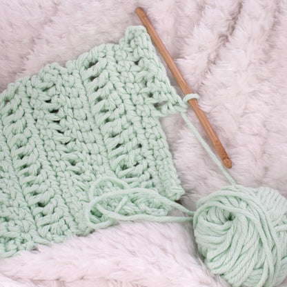 JubileeYarn Lacery Yarn - Peach - 2 Skeins