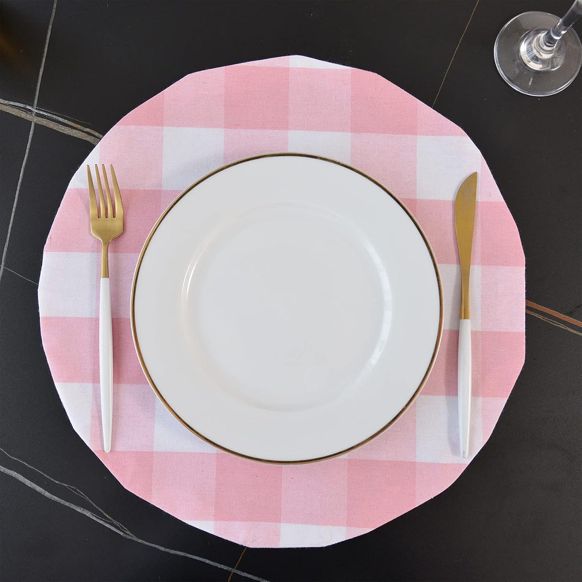 Pink & White Cotton Buffalo Check Plaid Round Placemat, Set of 4, 15 Inch eco-Friendly Fabric Handcrafted Machine Washable Indoor & Outdoor Tablemat