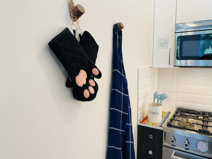 Oven Mitts Cat Paws - Black & Pink