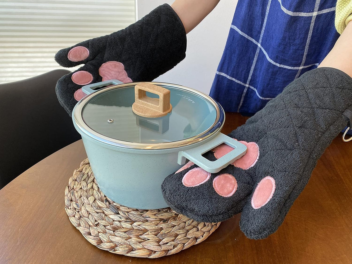 Oven Mitts Cat Paws - Black & Pink