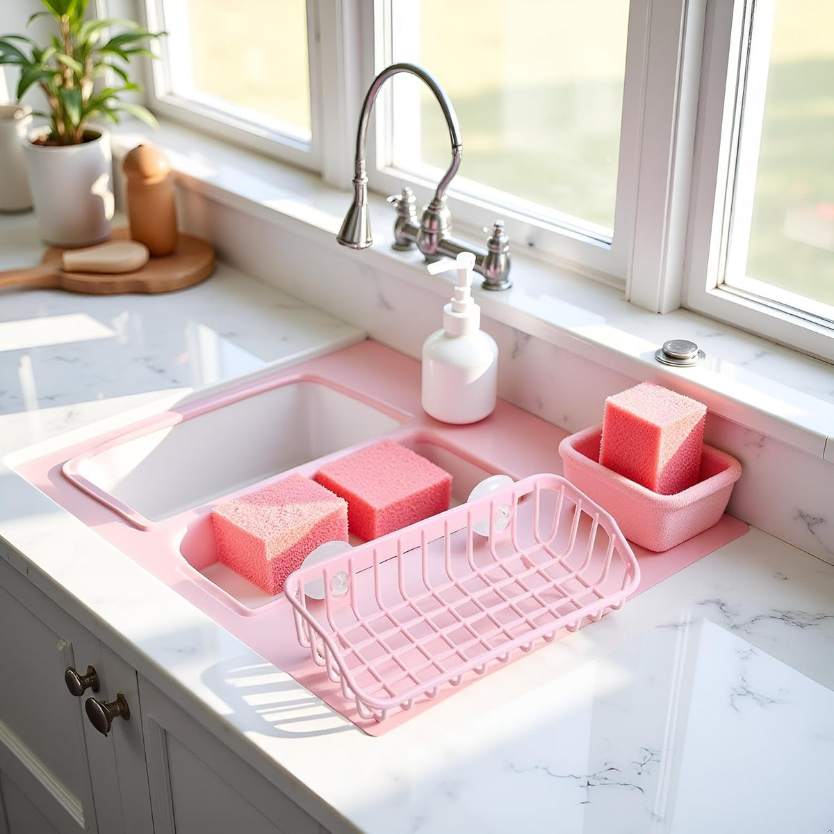 Pink Multifunctional Drain Rack, Hanging Storage Rack Drain Rack Sink Shelf Suction Cup Dishwashing Soap Sponge Holder for Kitchen Accessories Racks and Holders, Dish Racks