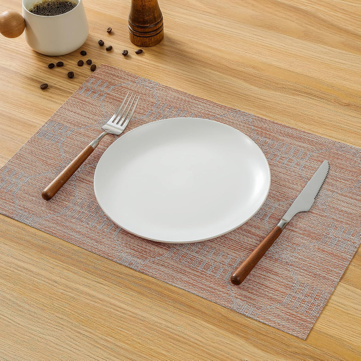 Leetaltree Coral Placemats Set of 4 - Heat Resistant Non-Slip Place mats for Dining Table, Washable Durable PVC Vinyl Woven Table Mats（Coral, 4）
