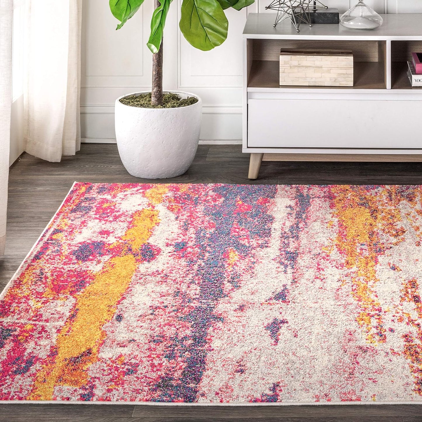 JONATHAN Y Modern Abstract Brushstroke Pink/Cream Indoor Area Rug, 4x6, Contemporary POP, Transitional, Easy-Cleaning for Living Room, Bedroom, Kitchen, Pet Friendly, Non-Shedding (CTP102B-4)
