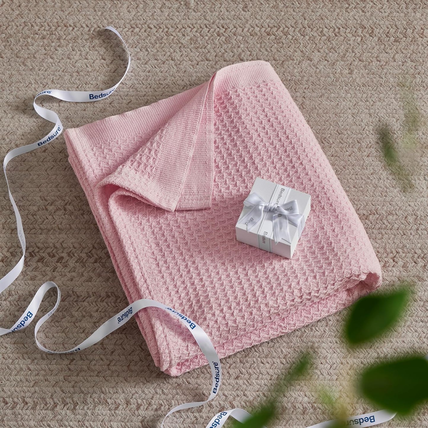 Bedsure Gentlesoft 100% Cotton Blanket Queen Size for Bed - Cooling Breathable and Soft for Summer, Thick Cozy Waffle Weave Blanket Gifts for Women, Light Pink, 90x90 Inches