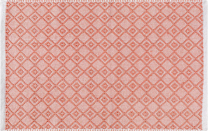 Cotton Diamond Woven Area Rug 2x3 Feet - Dusty Pink, Non Slip Soft Decorative Farmhouse Décor Floor Rugs Ideal for Entryway, Kitchen, Patio | Peach Sturdy Accent Balcont Throw Door Mat for Washable