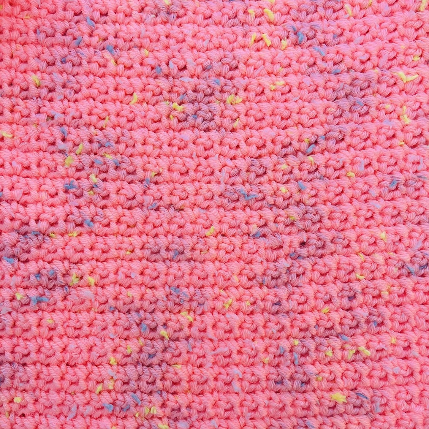 Tweed Twinkles Soft Baby Yarn for Crocheting, 4-Pack (696Yds / 400G), Free Patterns - Acrylic Baby Blanket Knitting Yarn with Flecks - Size 3 DK Light Worsted Weight - Pastel Peach