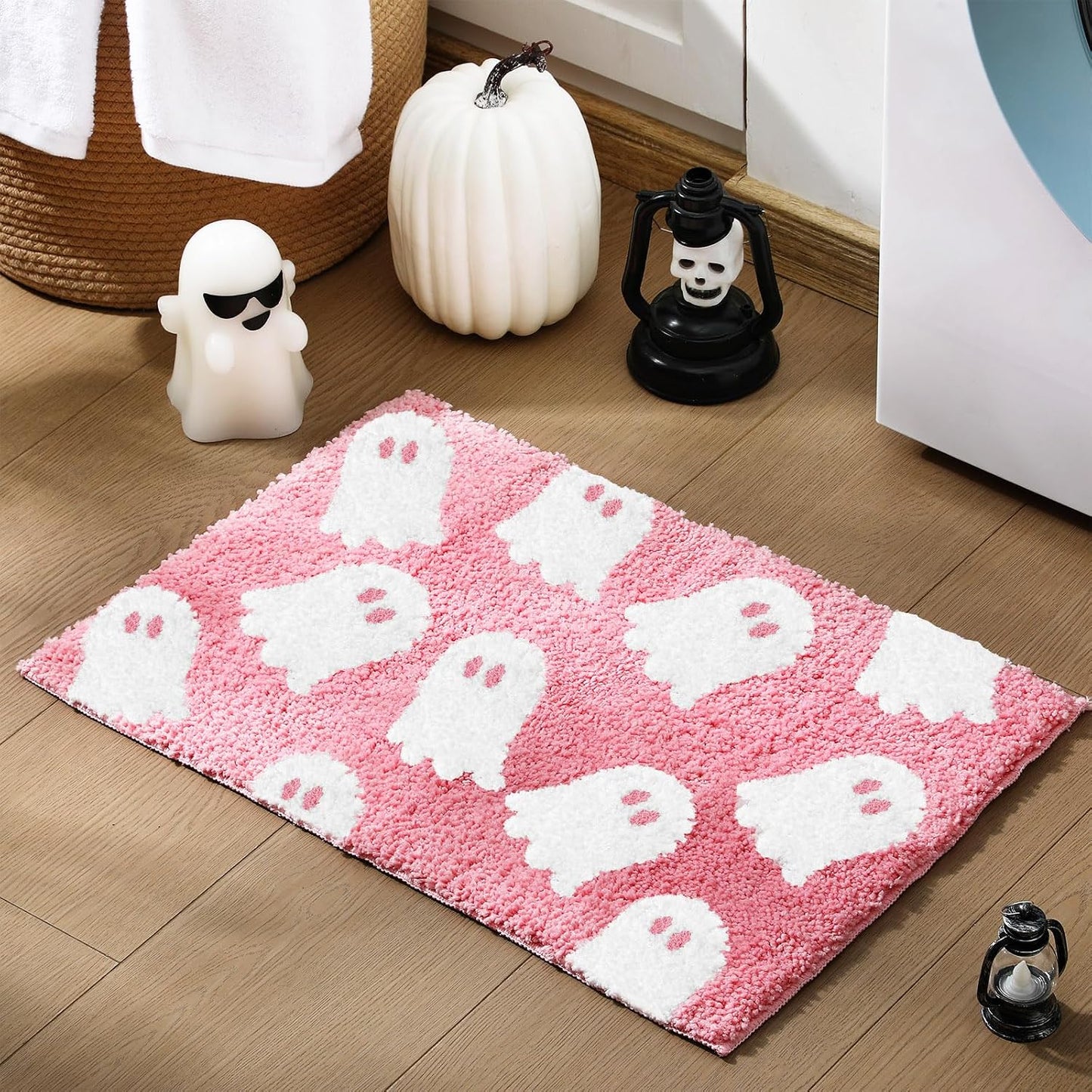 Ghost Bathroom Mat Pink Halloween Bath Rug 24 x 16 Inch Cute Non Slip Spooky Ghost Bathroom Decoration Plush Microfiber Rug Halloween Decor for Home Bedroom Shower Floor