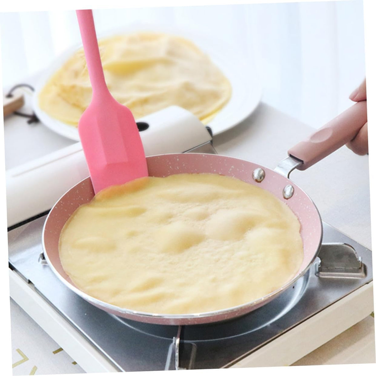 Aluminum Non Stick Frying Pan for Omelettes Pancakes Kitchen Gadget Pink Easy Release Surface for Effortless Cooking Flipping for Home Restaurant Use
