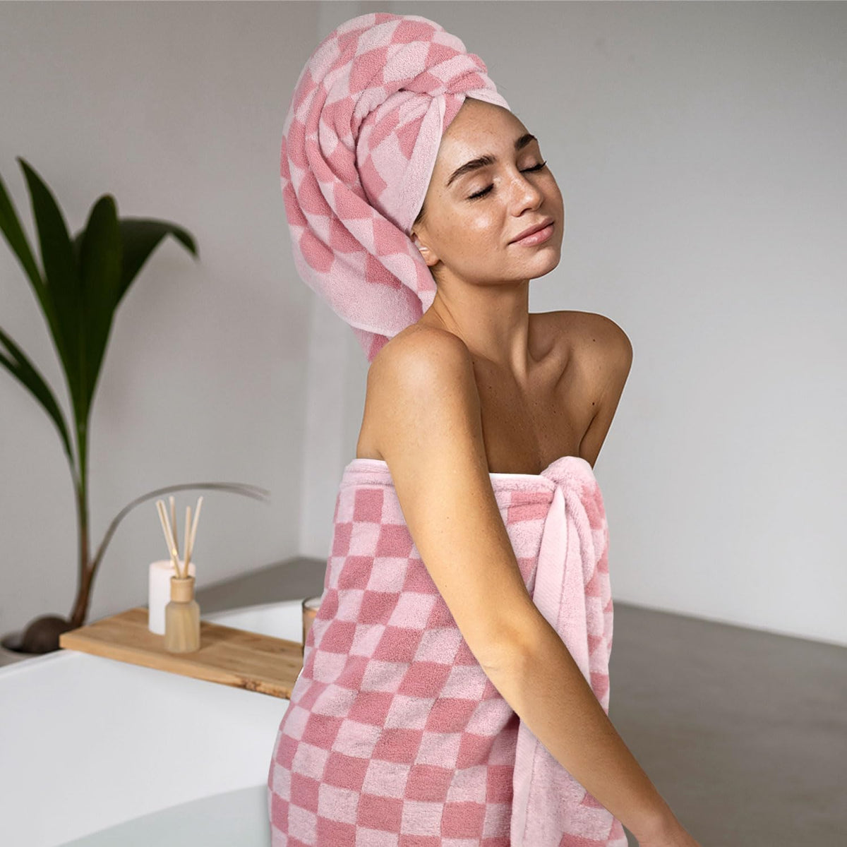 Pink Bathroom Towels Set of 6, Checkered Bath Towels 2-Pack and Hand Towels 4-Pack, Cotton Absorbent Towels for Girls Women