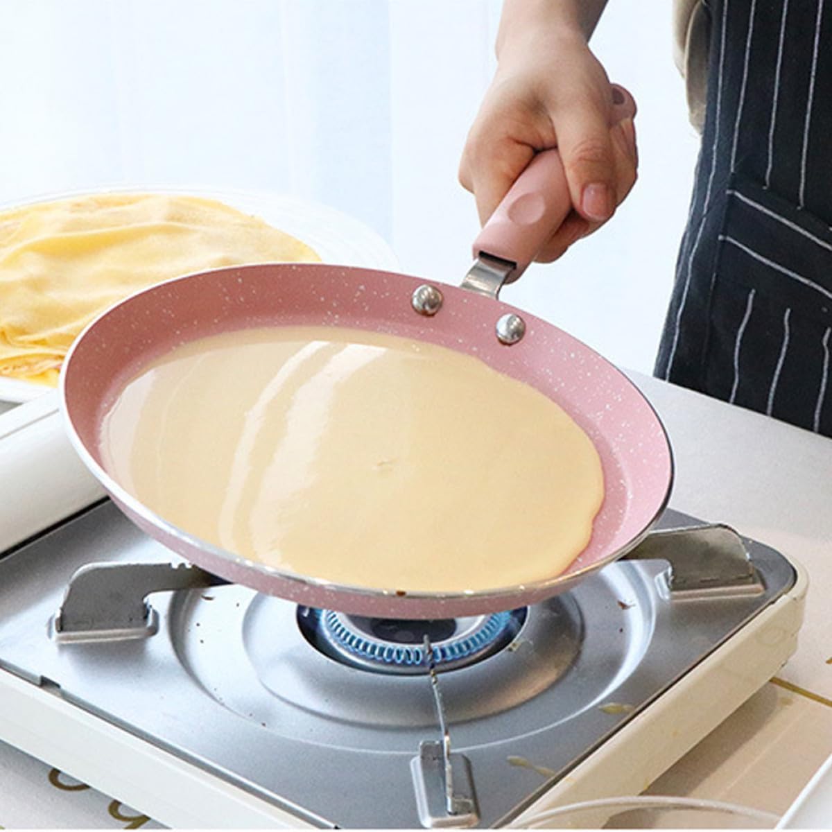 Pink Aluminum Nonstick Omelette Pancake Pan for Easy Flipping