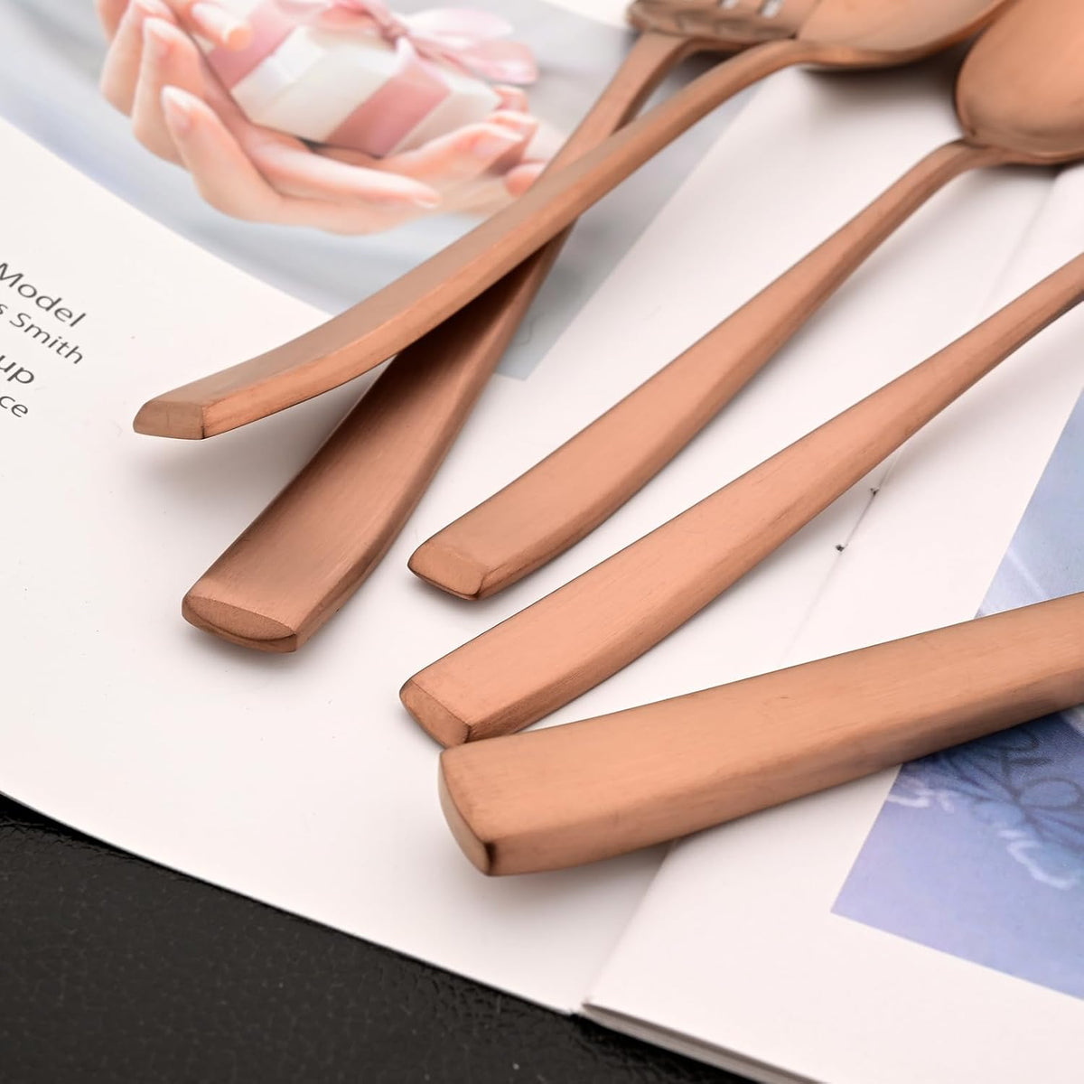 Copper 18/10 Stainless Steel Dessert Spoon Set of 8, Soup Spoon Mixing Milk Teaspoon Cream Scoop, Matte Finish (6.69-inch, Rose Gold)