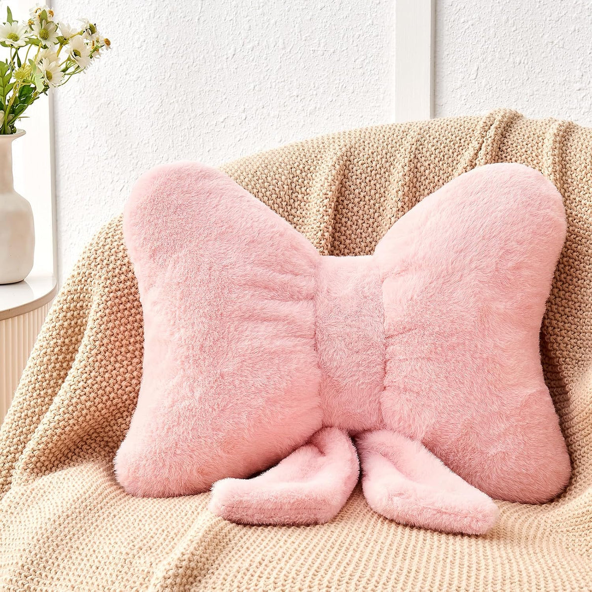 Pink Bow Pillow,16'' Bow Decorative Pillows with Faux Rabbit Fur,Soft Bow Throw Pillows Aesthetic Bow Shaped Pillow for Bed Sofa Couch Home Decor