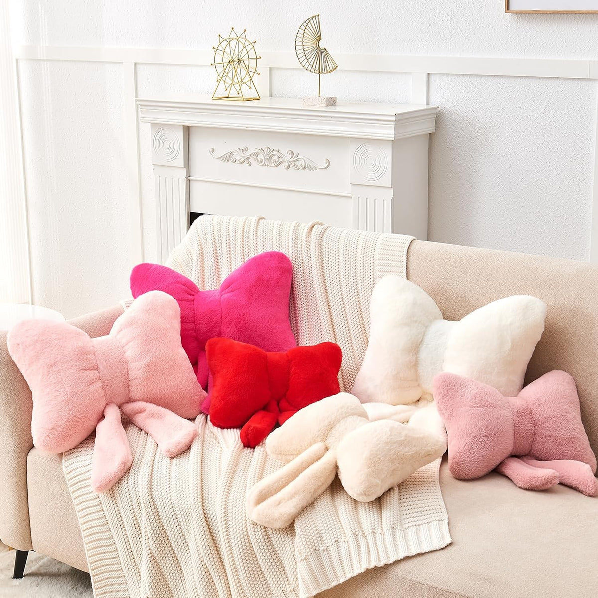 Pink Bow Pillow,16'' Bow Decorative Pillows with Faux Rabbit Fur,Soft Bow Throw Pillows Aesthetic Bow Shaped Pillow for Bed Sofa Couch Home Decor