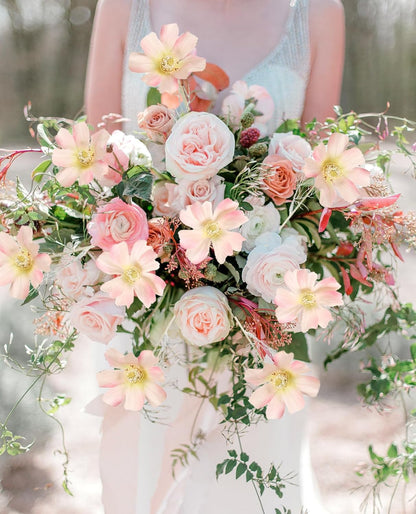 6PCS Cosmos Silk Flowers 24'' Fake Wild Flowers Light Pink Daisy Flowers with Stems for Wedding Party Kitchens Home Decorations(Light Pink)