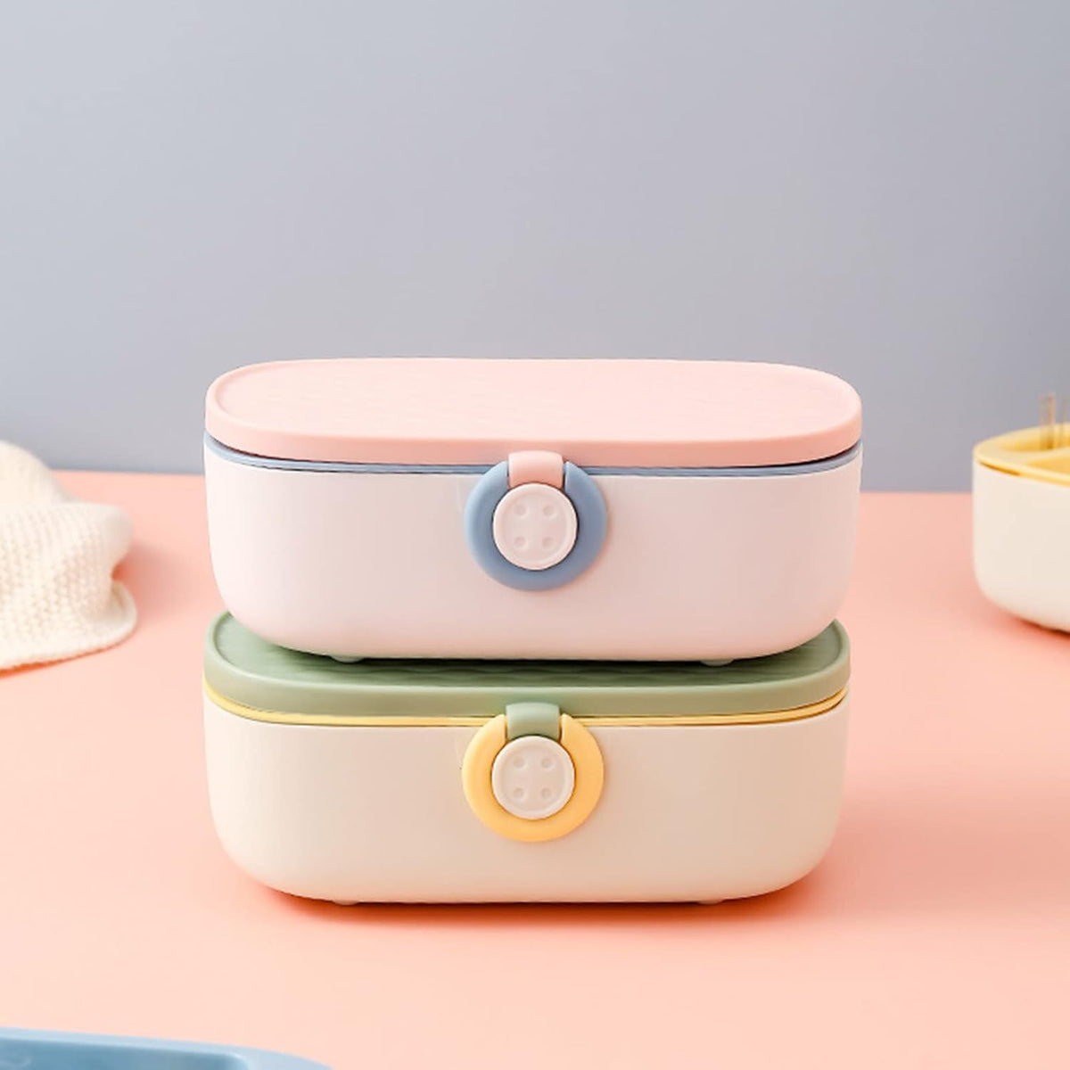 Sewing Kit, Portable Kit for Adults, Plastic Box Needle and Thread Accesories Supplies Pink 15.5x6cm(6.1x2.36in)