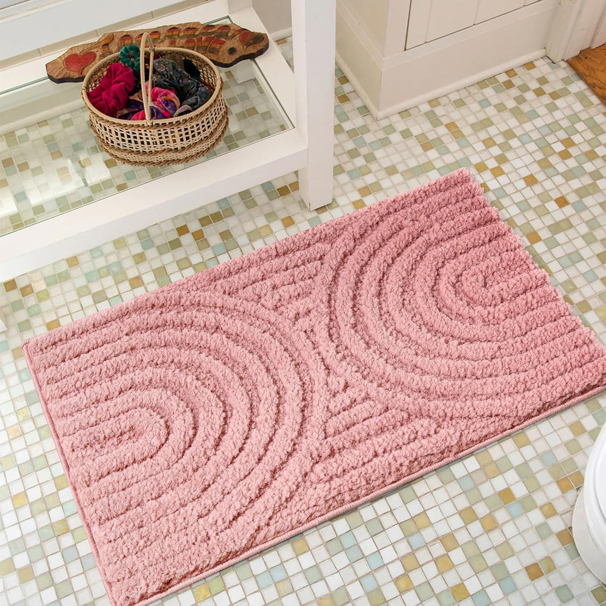 Pink Cute Bath Mat Non-Slip 20’’W x 32’’L Luxurious Modern Minimalist Rainbow Boho Tufted Kids Girls Bathroom Rugs Rubber Backed, Bohemian Geometric Bath Rug Microfiber Absorbent Floor Mat
