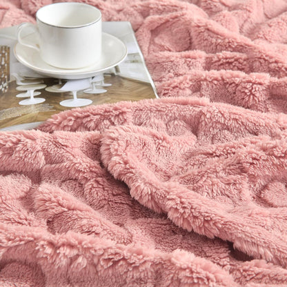 Heart Checkered Throw Blankets, for Love Mother Friends Pets,280 GSM Super Soft Warm Lightweight Fluffy Bed Blanket for Women Anniversaries(Pink,50"x60")